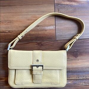 Elegant Cream Leather Shoulder Bag